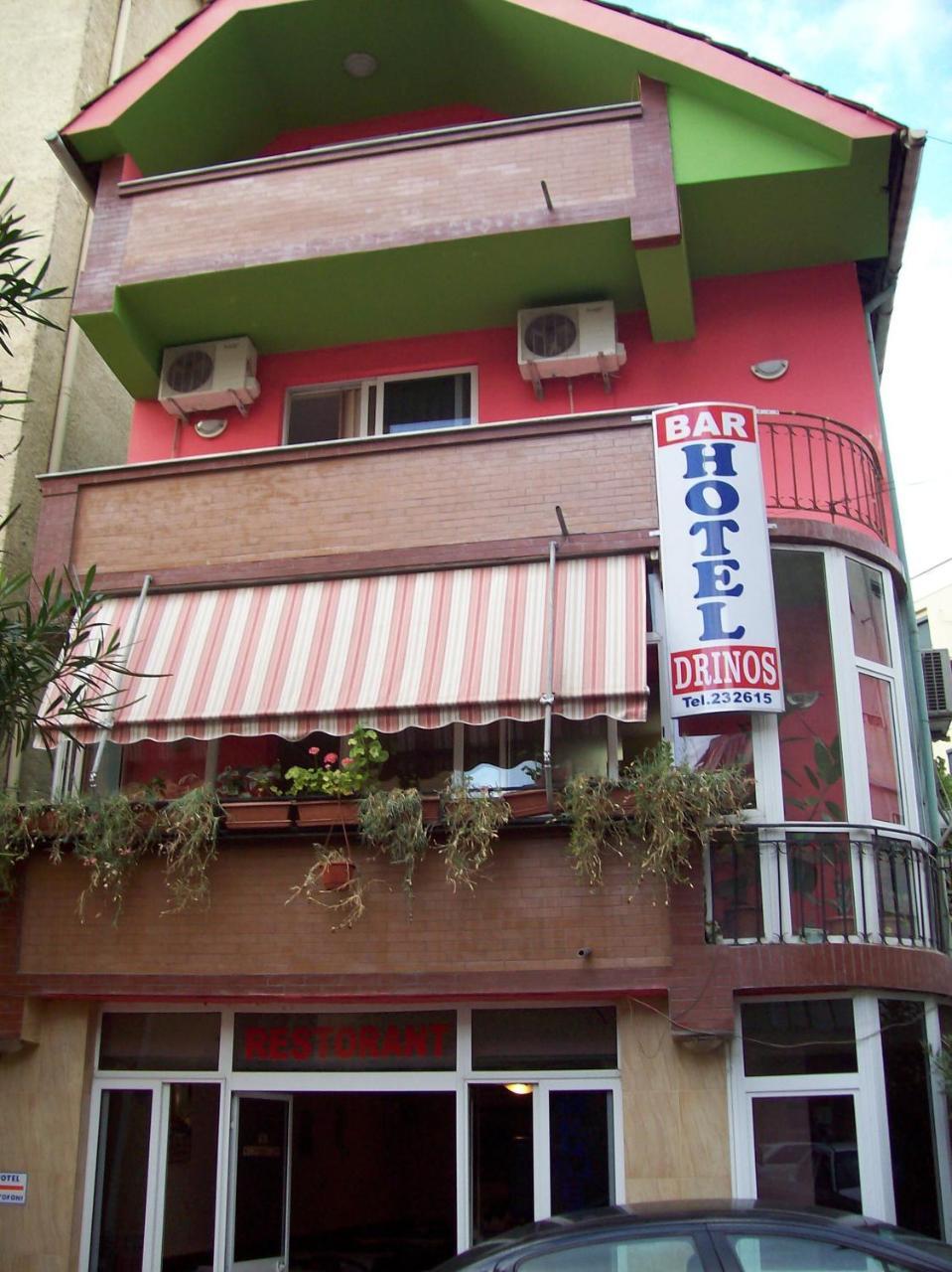 Hotel Drinos Tirana Exterior foto